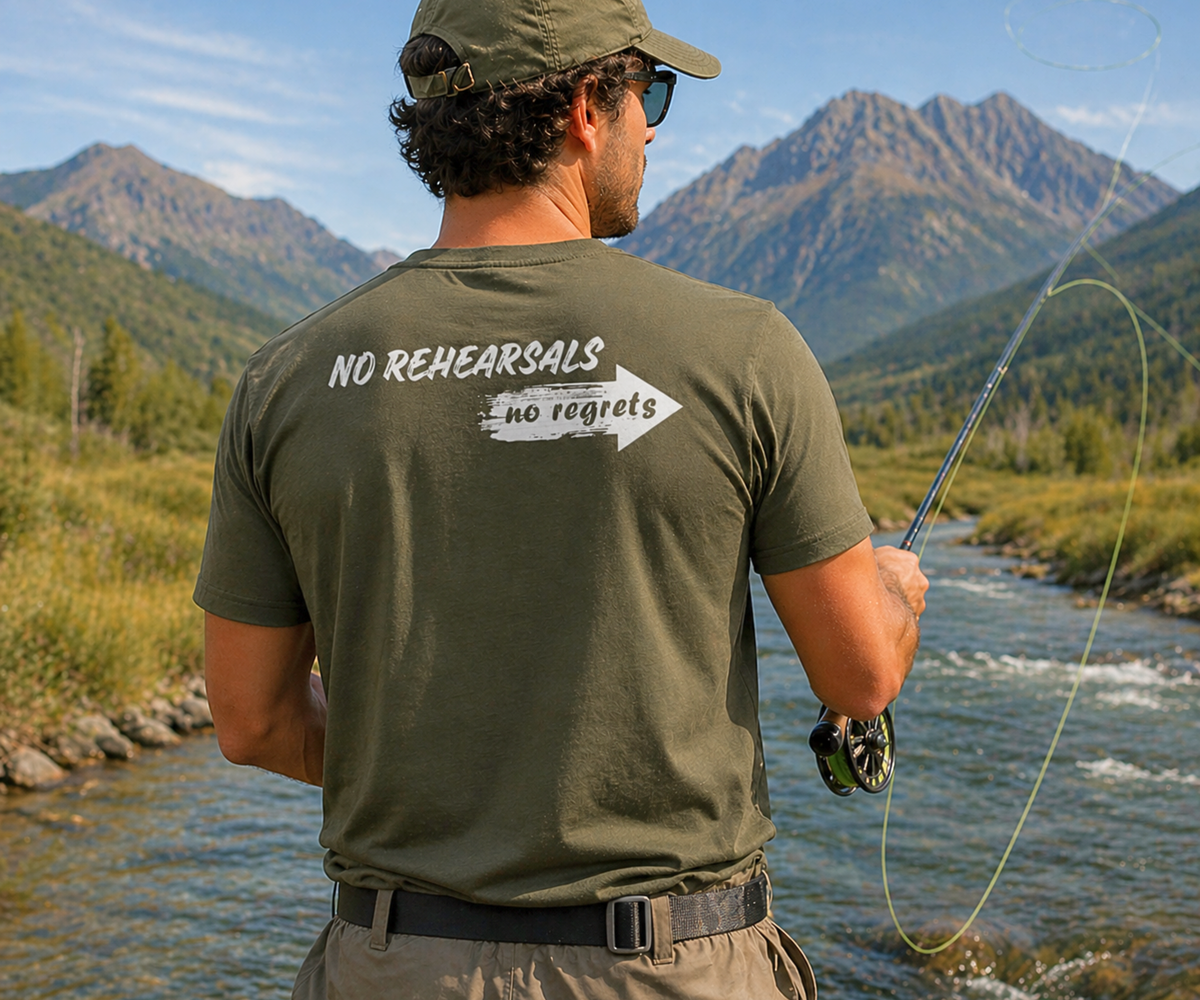 NO REGRETS Men's T-shirt