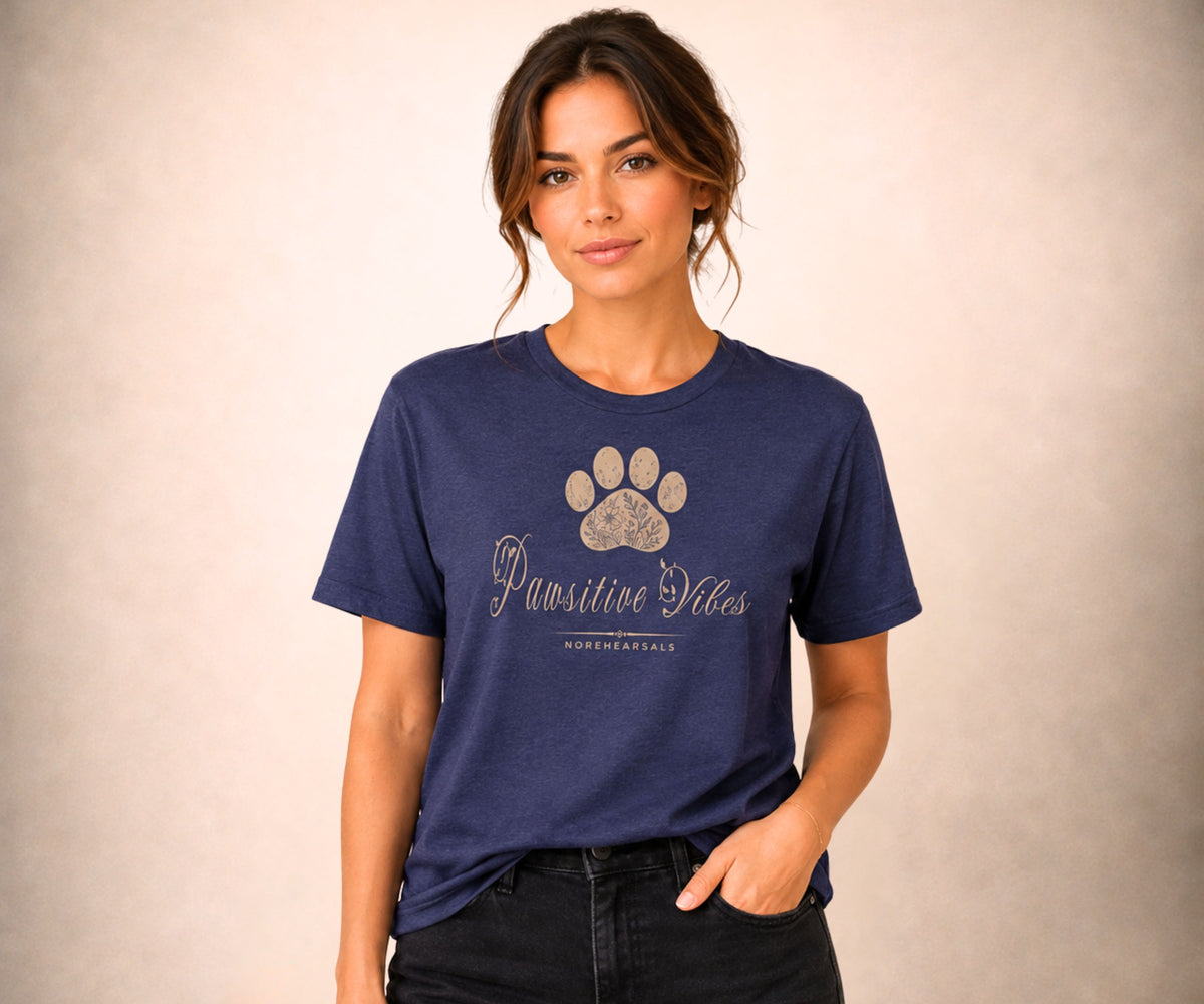 PAWSITIVE VIBES Women’s T-Shirt