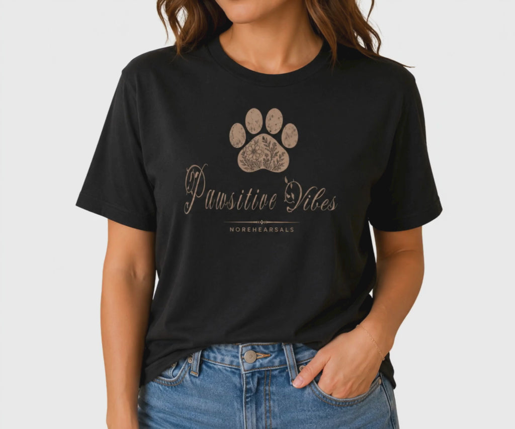 PAWSITIVE VIBES Women’s T-Shirt
